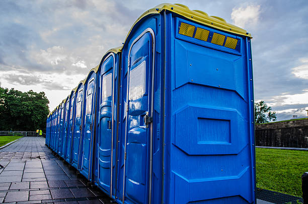 Portable Toilet Options We Offer in Lake Panasoffkee, FL